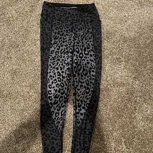 Size S Victoria secret leggings